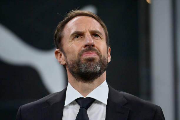 1663976534470004597.jpg 1426691721-612x612.jpg